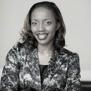 Meet your Posher, Bola